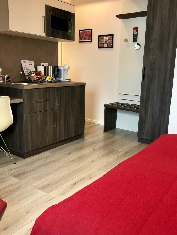 Star Apart Hotel Sachsenhausen Frankfurt am Main ภายนอก รูปภาพ